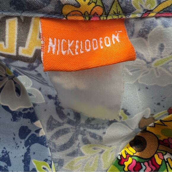 Nickelodeon Sponge Bob Square Pants And Patrick Hawaiian Aloha Scrub Top - Picture 3 of 4